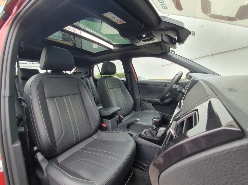 volkswagen t-cross 1.4 250 tsi total flex highline automatico 4p 20259