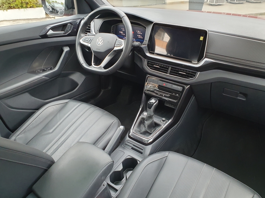 volkswagen t-cross 1.4 250 tsi total flex highline automatico 4p 202513