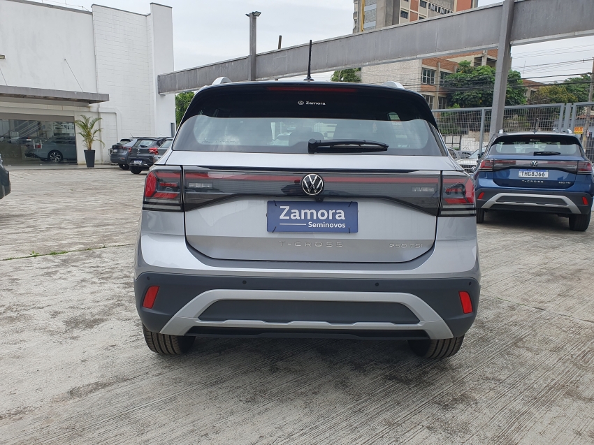 volkswagen t-cross 1.4 250 tsi total flex highline automatico 4p 20262