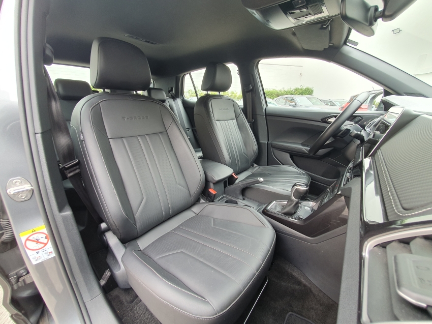 volkswagen t-cross 1.4 250 tsi total flex highline automatico 4p 202511