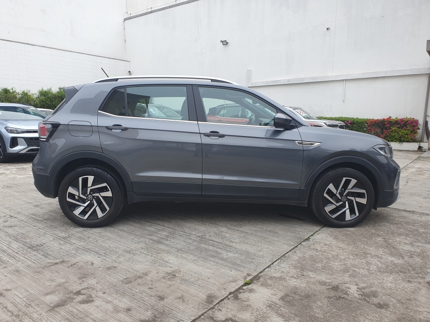 volkswagen t-cross 1.4 250 tsi total flex highline automatico 4p 202512