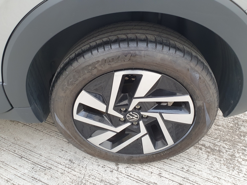 volkswagen t-cross 1.4 250 tsi total flex highline automatico 4p 202517