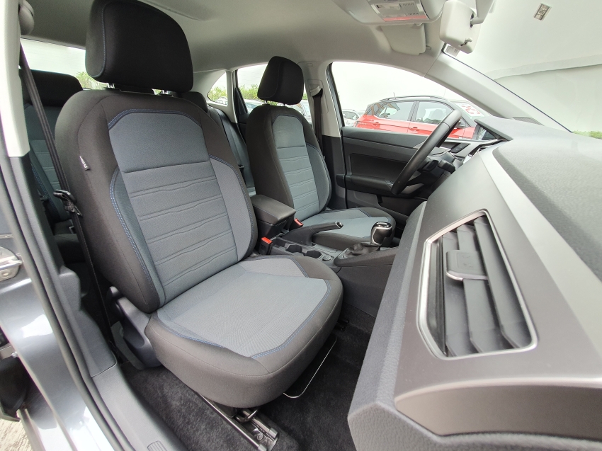 volkswagen nivus 1.0 200 tsi total flex comfortline automatico 4p 202411