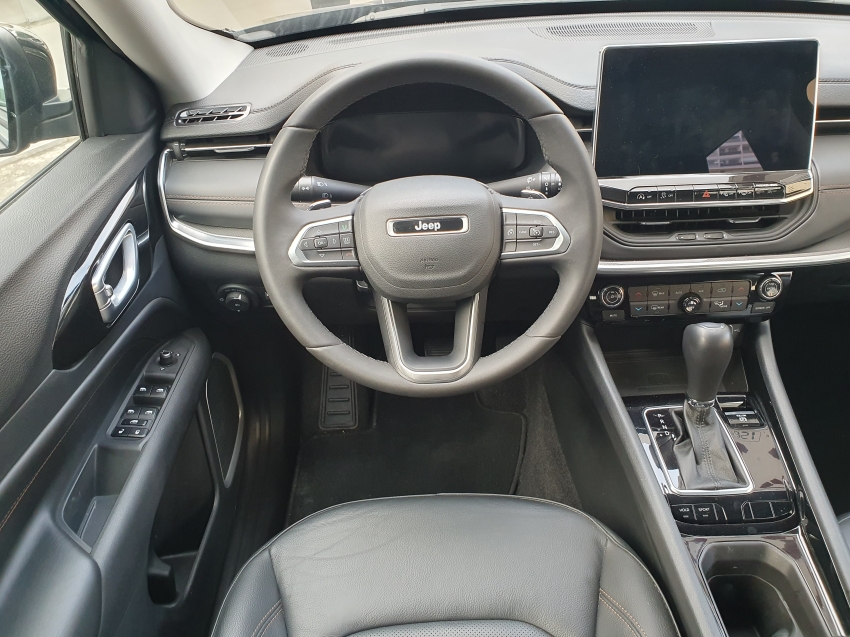 jeep compass 1.3 t270 turbo flex limited at6 4p automatico 202314