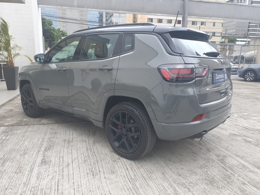 jeep compass 2.0 hurricane 4 turbo gasolina blackhawk at9 flex 4p automatico 20254