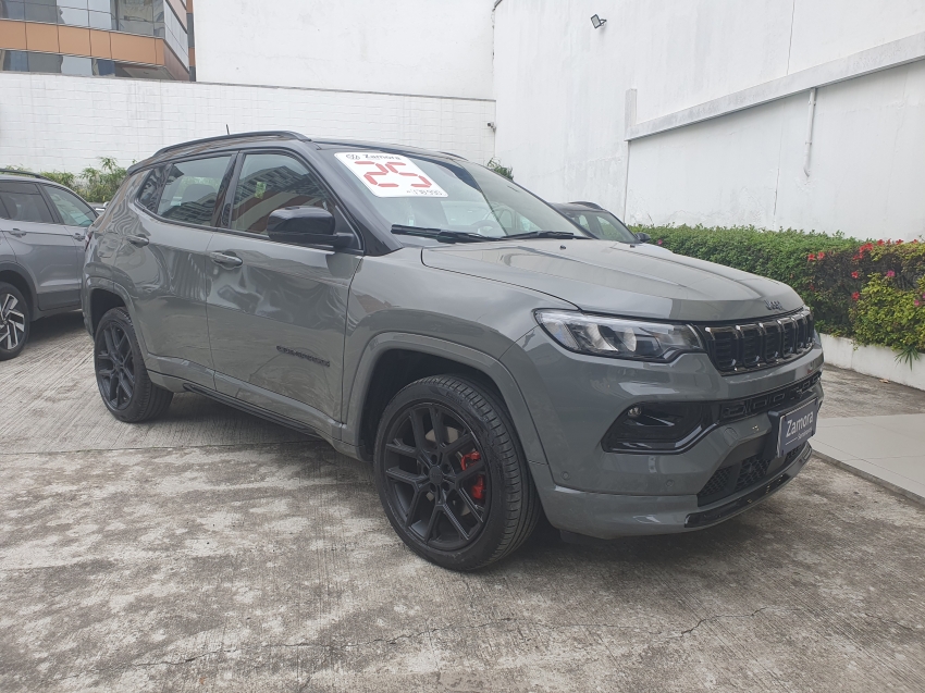 jeep compass 2.0 hurricane 4 turbo gasolina blackhawk at9 flex 4p automatico 202510