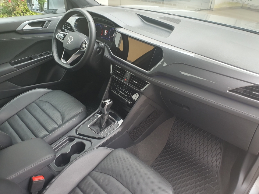 volkswagen taos 1.4 250 tsi total flex highline automatico 4p 202411