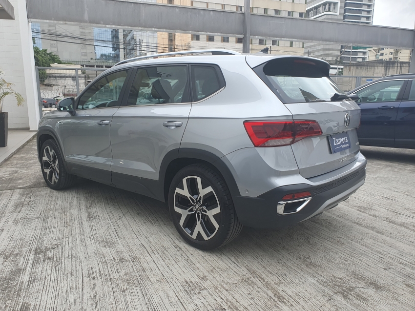 volkswagen taos 1.4 250 tsi total flex highline automatico 4p 20244