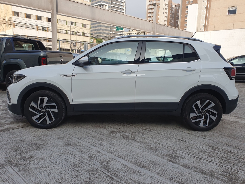 volkswagen t-cross 1.4 250 tsi total flex highline automatico 4p 20266