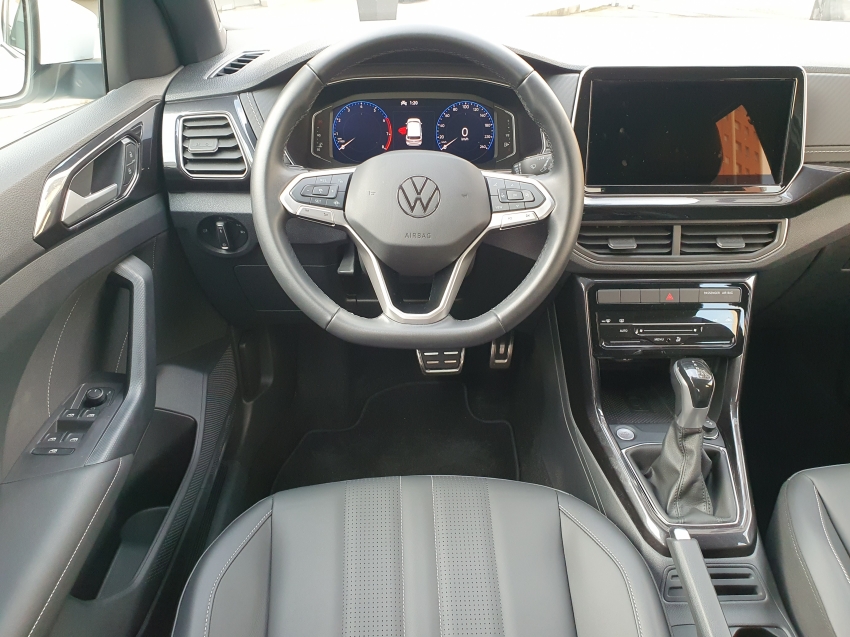 volkswagen t-cross 1.4 250 tsi total flex highline automatico 4p 202611
