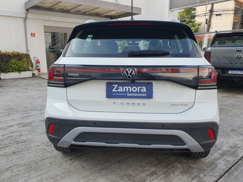 volkswagen t-cross 1.4 250 tsi total flex highline automatico 4p 20262