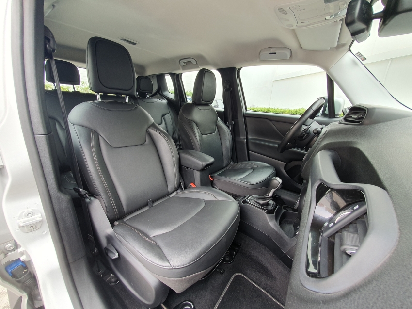jeep renegade 1.8 16v flex limited 4p automatico 20183