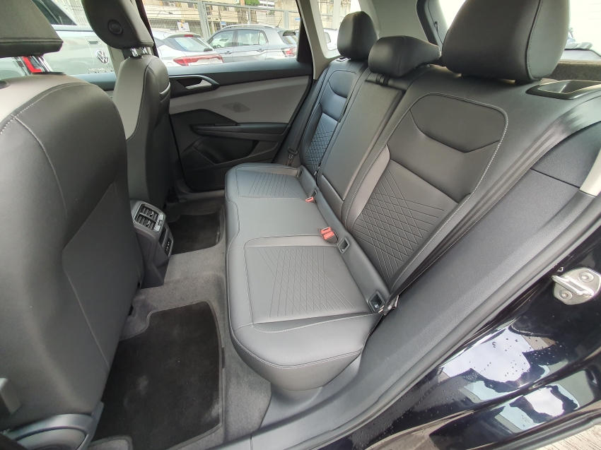 volkswagen taos 1.4 250 tsi total flex highline automatico 4p 20245
