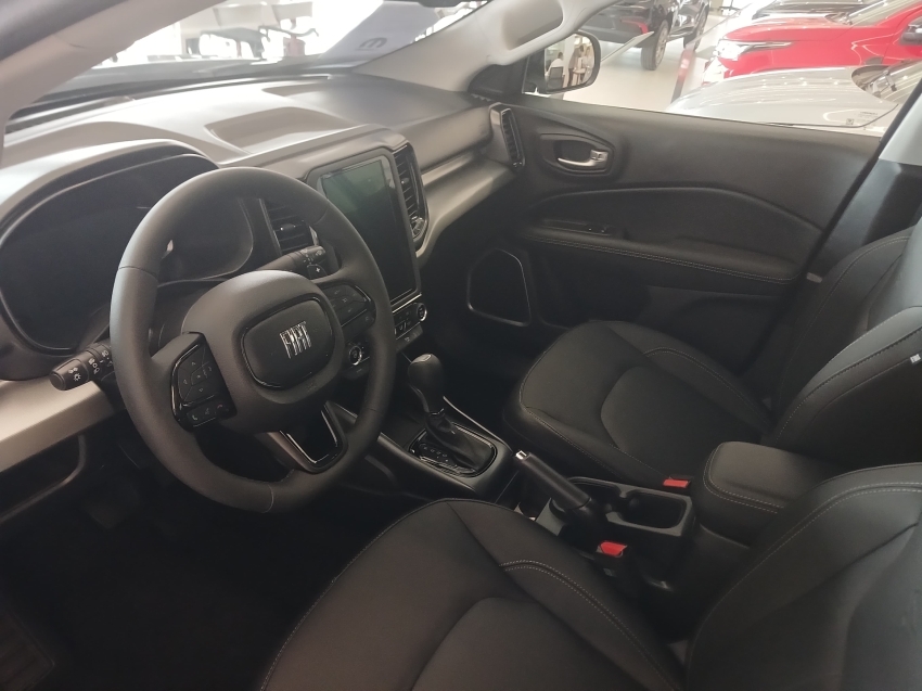 fiat toro 1.3 turbo 270 flex volcano at6 2025