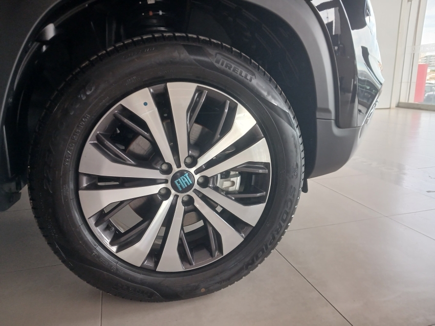 fiat toro 1.3 turbo 270 flex volcano at6 2025