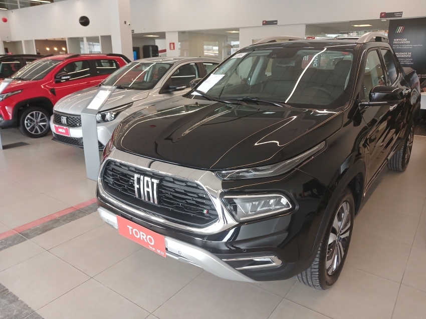 fiat toro 1.3 turbo 270 flex volcano at6 2025