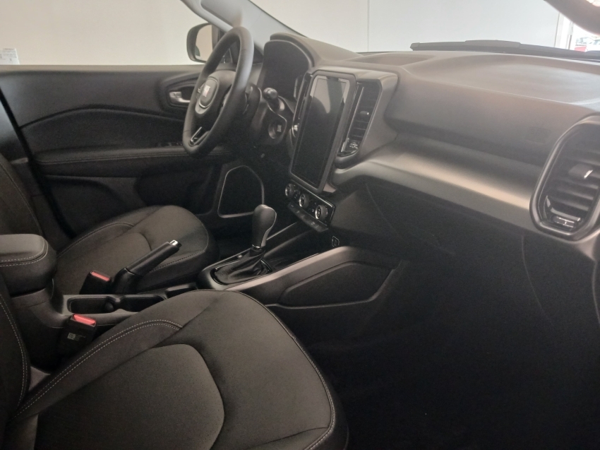 fiat toro 1.3 turbo 270 flex volcano at6 2025