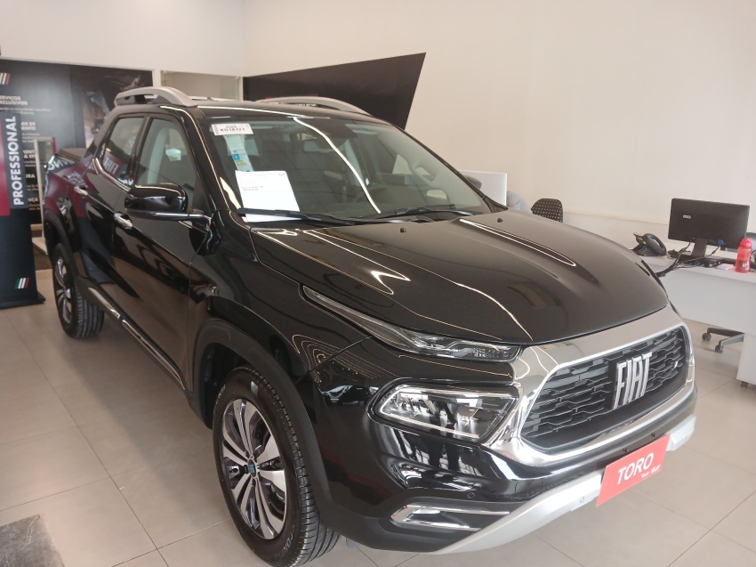 fiat toro 1.3 turbo 270 flex volcano at6 2025