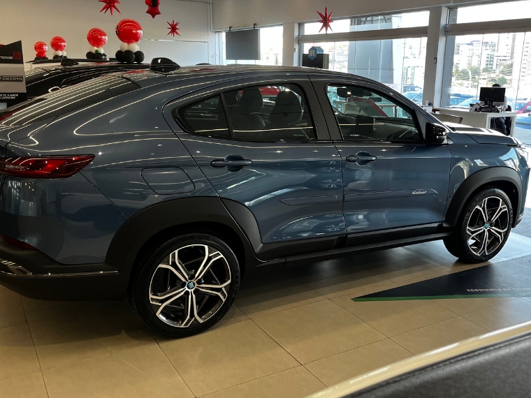 fiat fastback impetus turbo 200 hybrid flex at 2025 - 0km