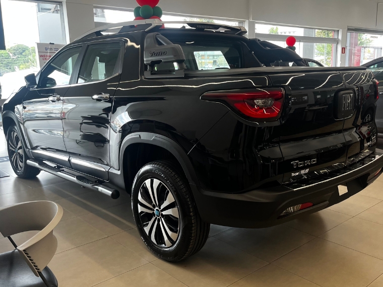 fiat toro volcano turbo 270 flex at6 2025 - 0km fiat toro volcano turbo 270 flex at6 2025 - 0km