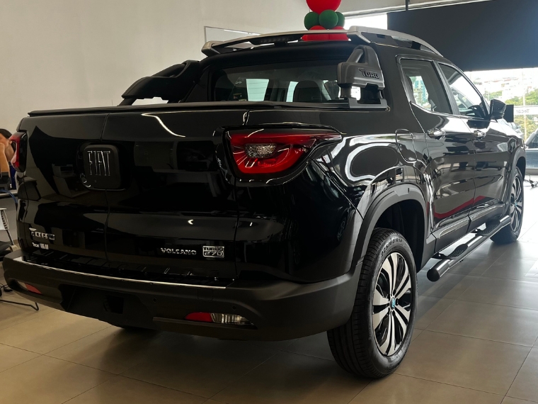 fiat toro volcano turbo 270 flex at6 2025 - 0km