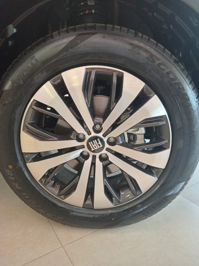 fiat toro volcano turbo 270 flex at6 2025 - 0km