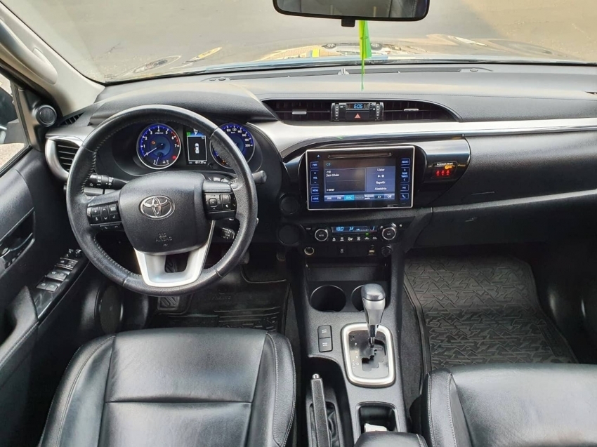 hilux srv flex aut hilux srv flex aut