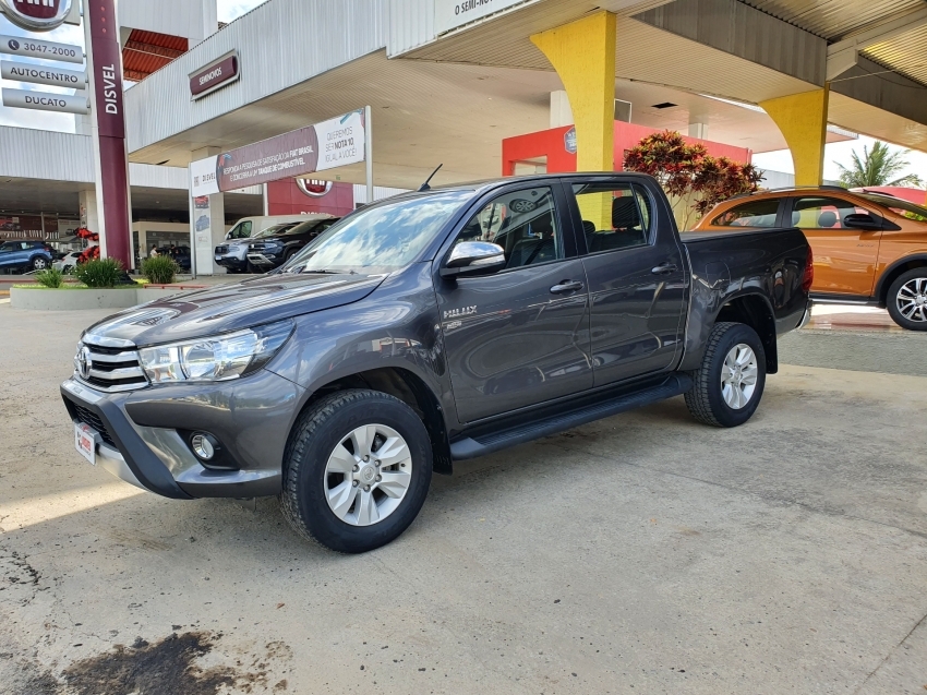 hilux srv flex aut hilux srv flex aut