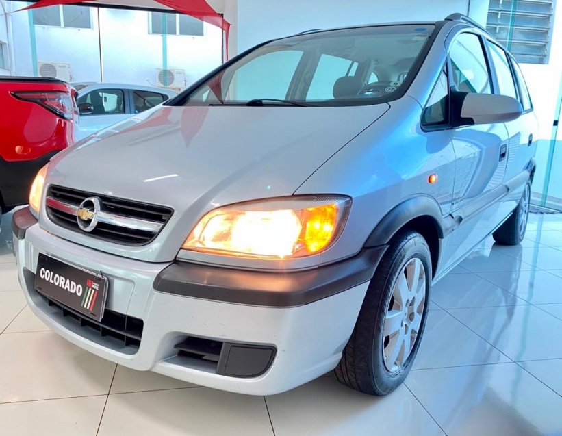 chevrolet zafira expression 2.0 flex 4p automatico 2010 chevrolet zafira expression 2.0 flex 4p automatico 2010