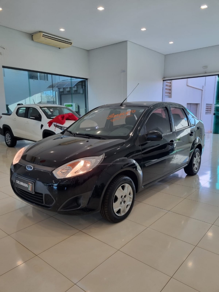 fiesta se sedan fiesta se sedan