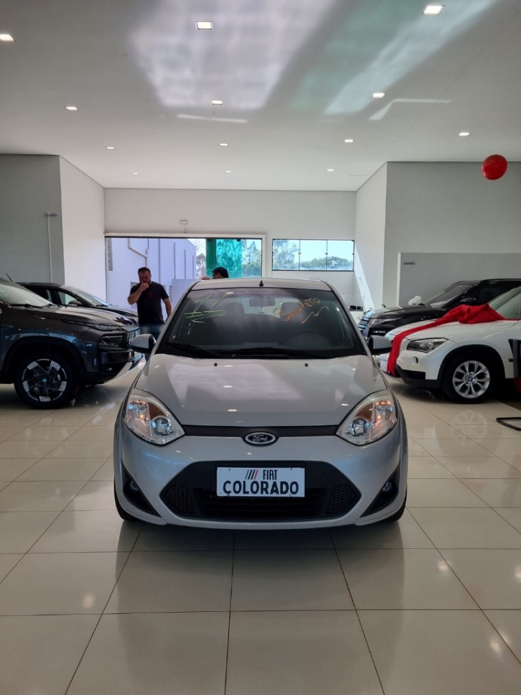 fiesta class 1.6 fiesta class 1.6