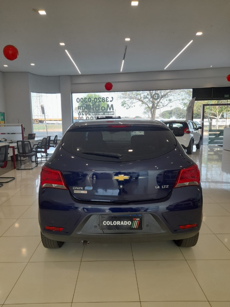 chevrolet onix 1.4 mpfi ltz 8v flex 4p manual 2018 chevrolet onix 1.4 mpfi ltz 8v flex 4p manual 2018
