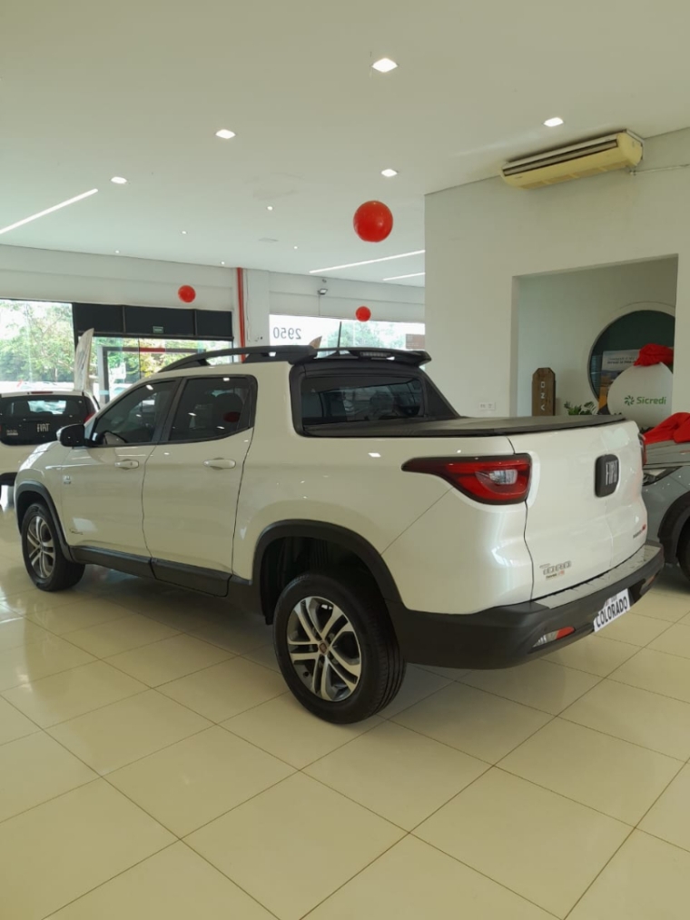fiat toro 2.4 16v multiair flex freedom at9 4p automatico 2018 fiat toro 2.4 16v multiair flex freedom at9 4p automatico 2018