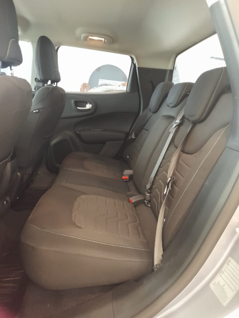 fiat toro 1.3 turbo 270 flex freedom at6 4p automatico 2023