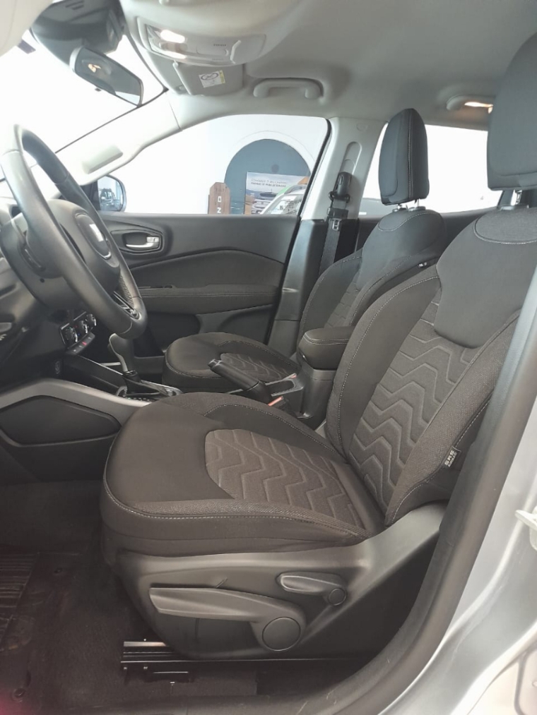 fiat toro 1.3 turbo 270 flex freedom at6 4p automatico 2023