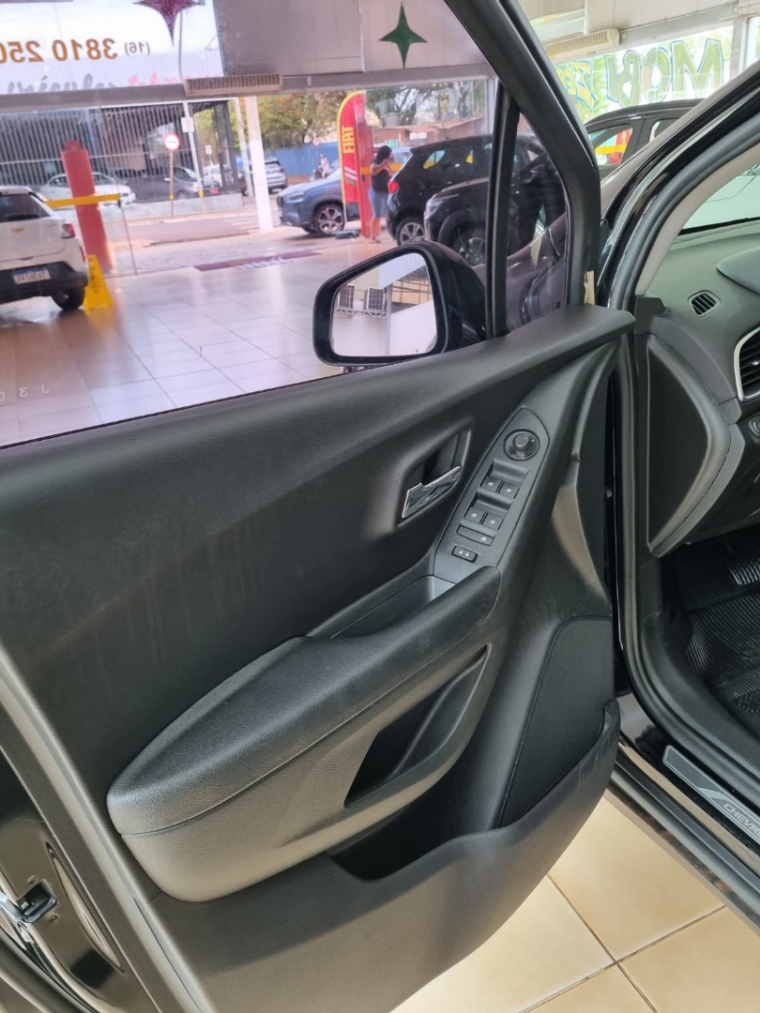 chevrolet tracker 1.4 16v turbo flex premier automatico 4p 2018 chevrolet tracker 1.4 16v turbo flex premier automatico 4p 2018