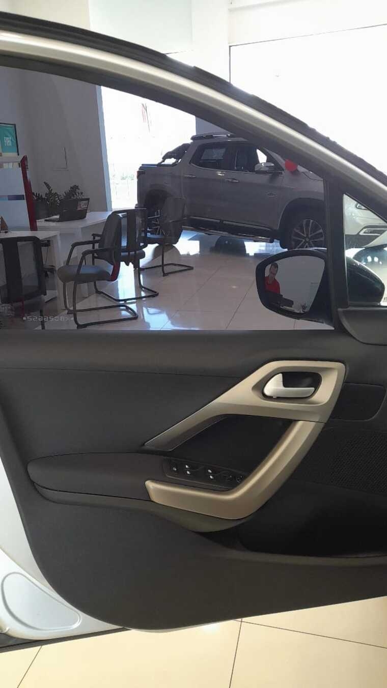 peugeot 2008 1.6 16v flex style 4p automatico 2019 peugeot 2008 1.6 16v flex style 4p automatico 2019