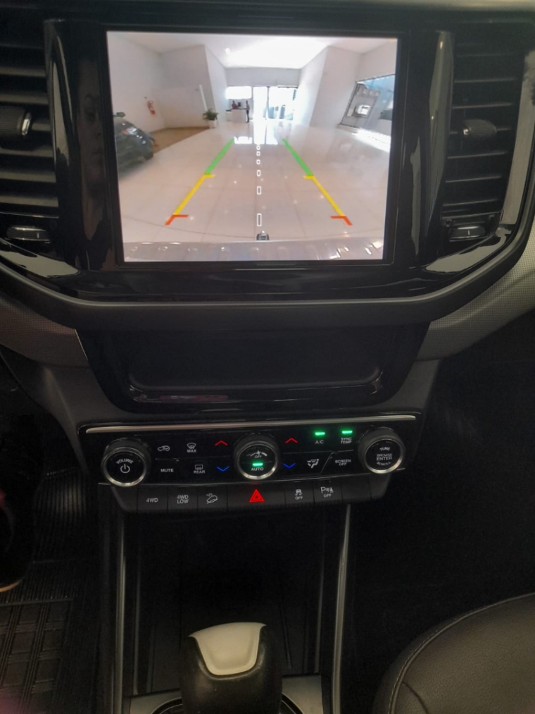 fiat toro 2.0 16v turbo diesel volcano 4wd at9 4p automatico 2023