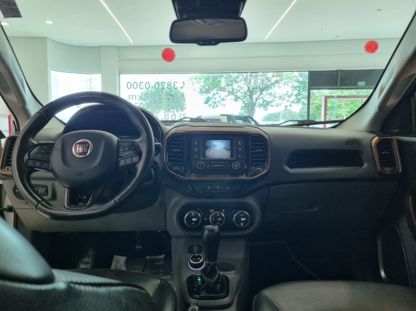 fiat toro 2.0 16v turbo diesel volcano 4wd at9 4p automatico 201710