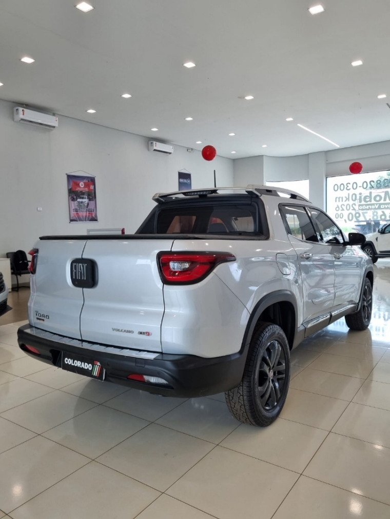 fiat toro 2.0 16v turbo diesel volcano 4wd at9 4p automatico 20174