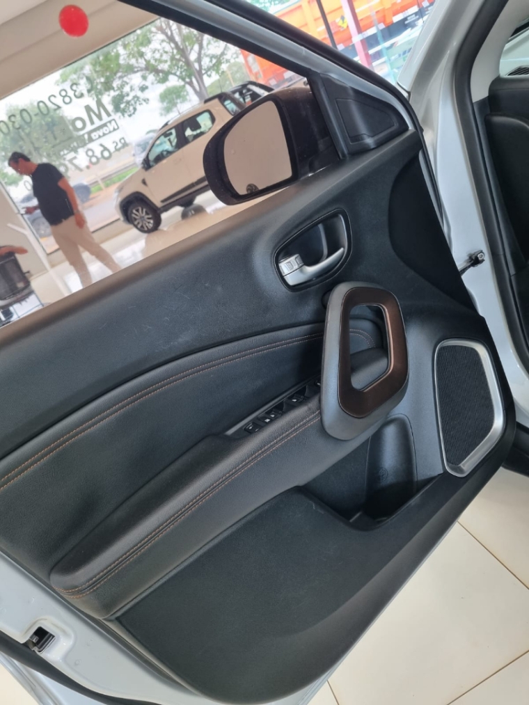 fiat toro 2.0 16v turbo diesel volcano 4wd at9 4p automatico 201711