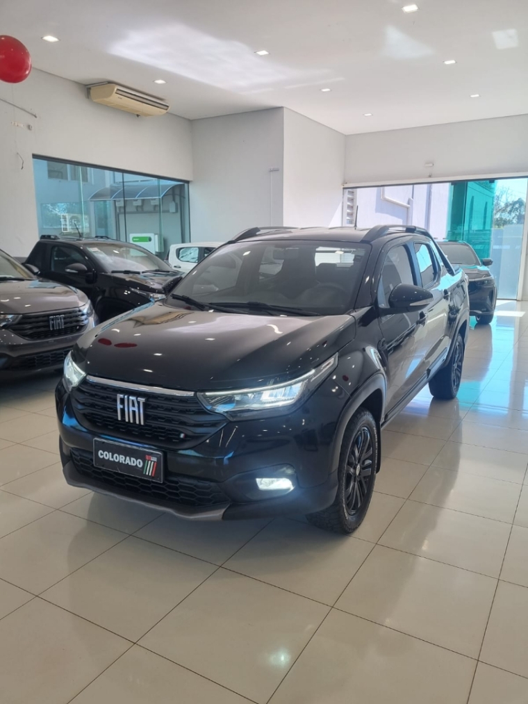 fiat strada 1.3 firefly flex volcano cd cvt 4p automatico 2023