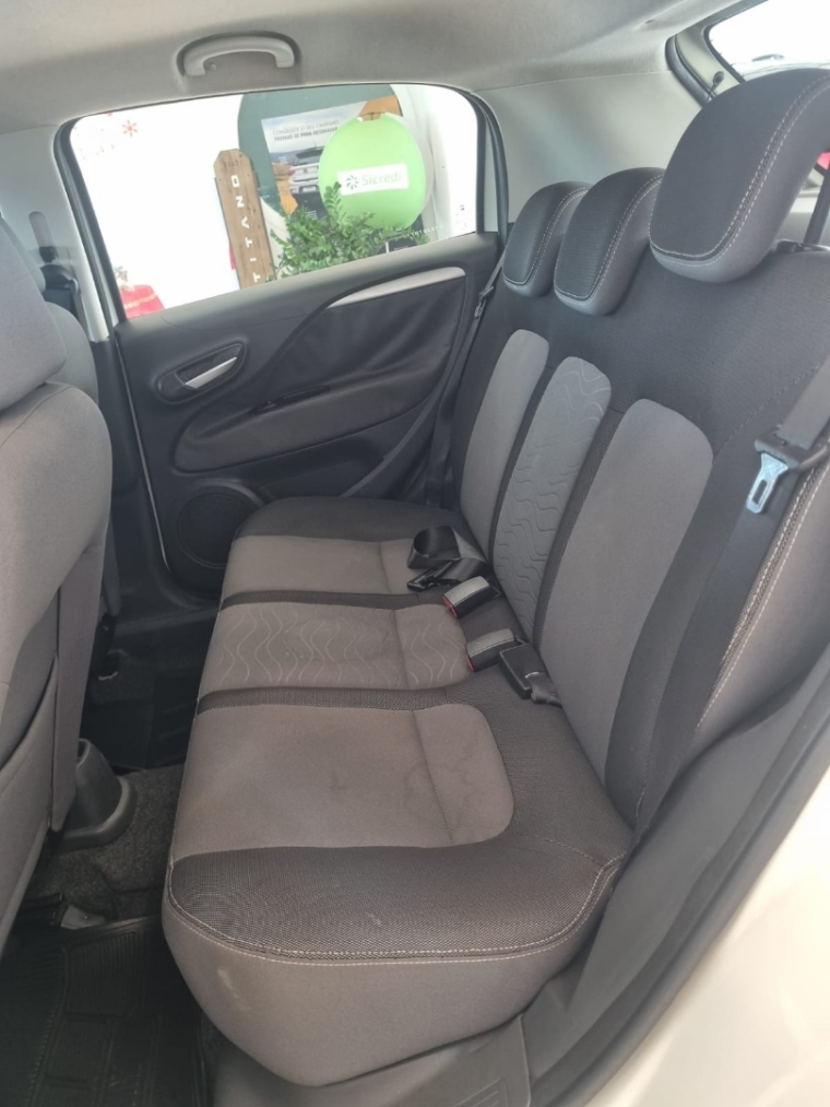 fiat punto 1.4 attractive 8v flex 4p manual 201510