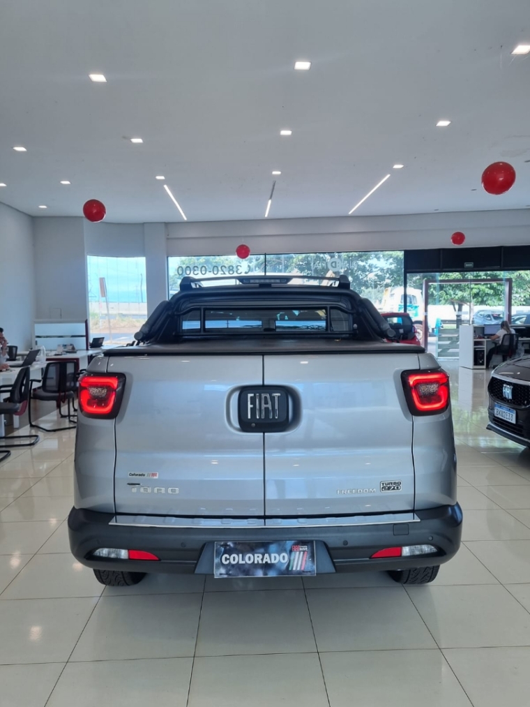 fiat toro 1.3 turbo 270 flex freedom at6 4p automatico 20224