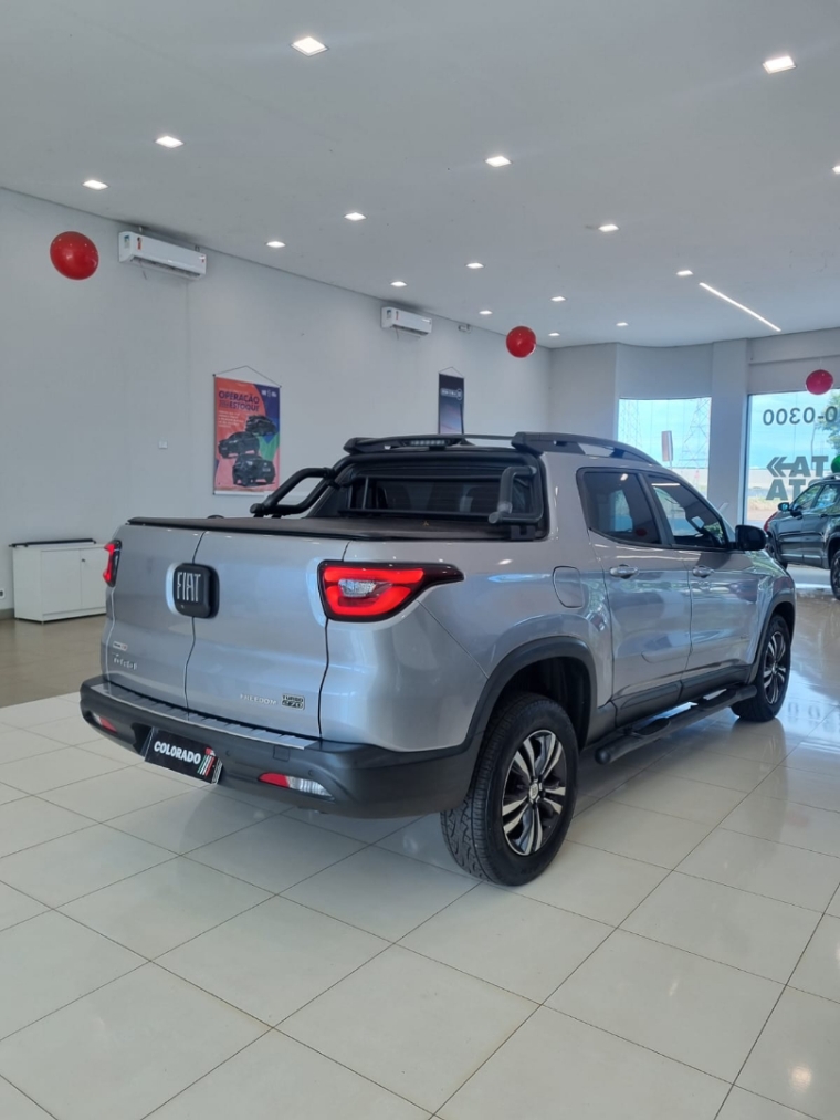 fiat toro 1.3 turbo 270 flex freedom at6 4p automatico 20226