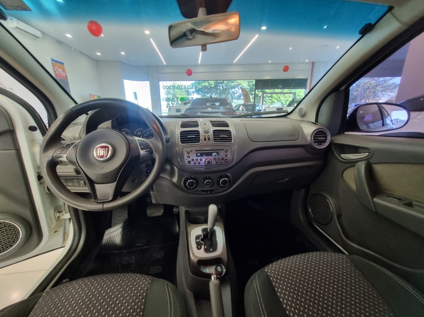 fiat grand siena 1.6 mpi essence 16v flex 4p automatizado automatico 20156