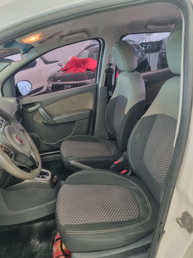 fiat grand siena 1.6 mpi essence 16v flex 4p automatizado automatico 20155