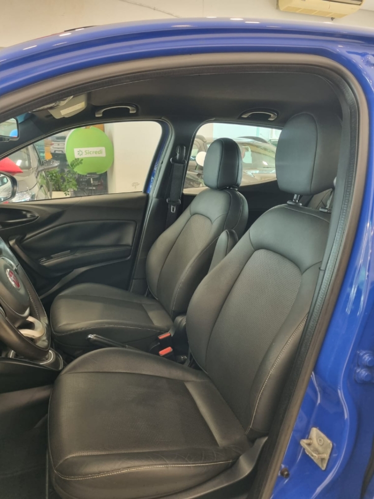 fiat argo 1.8 e.torq flex hgt at6 4p automatico 201811