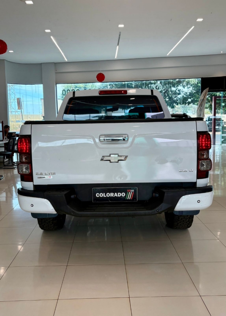 chevrolet s10 2.8 lt 4x2 cd 16v turbo diesel 4p automatico 20135