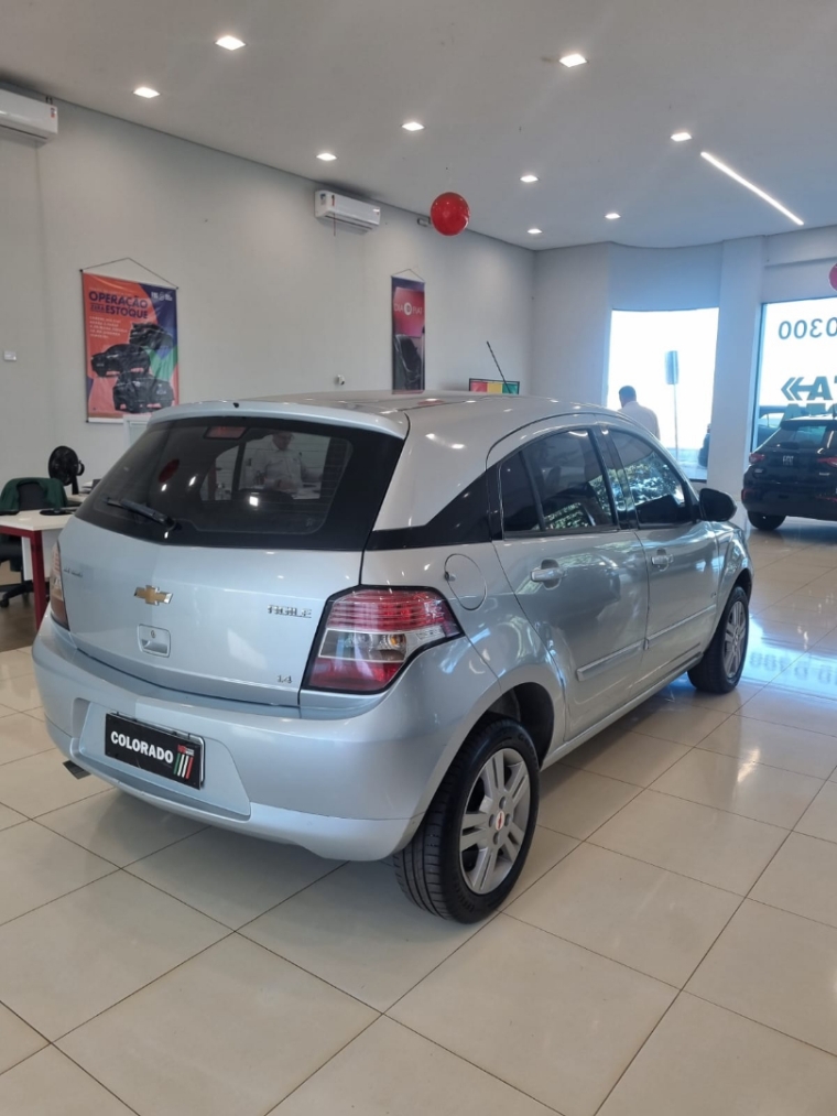 chevrolet agile 1.4 mpfi ltz 8v flex 4p manual 20114